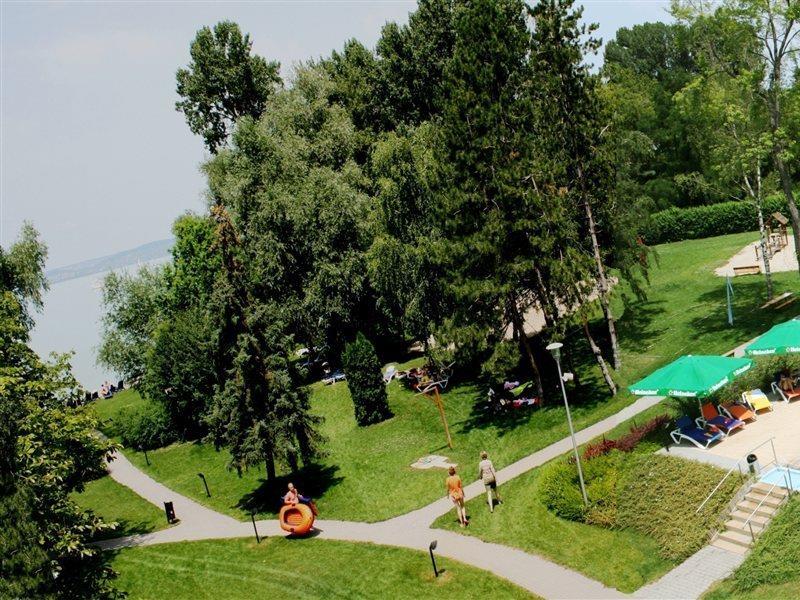 Hotel Azur Premium Siófok Exterior foto